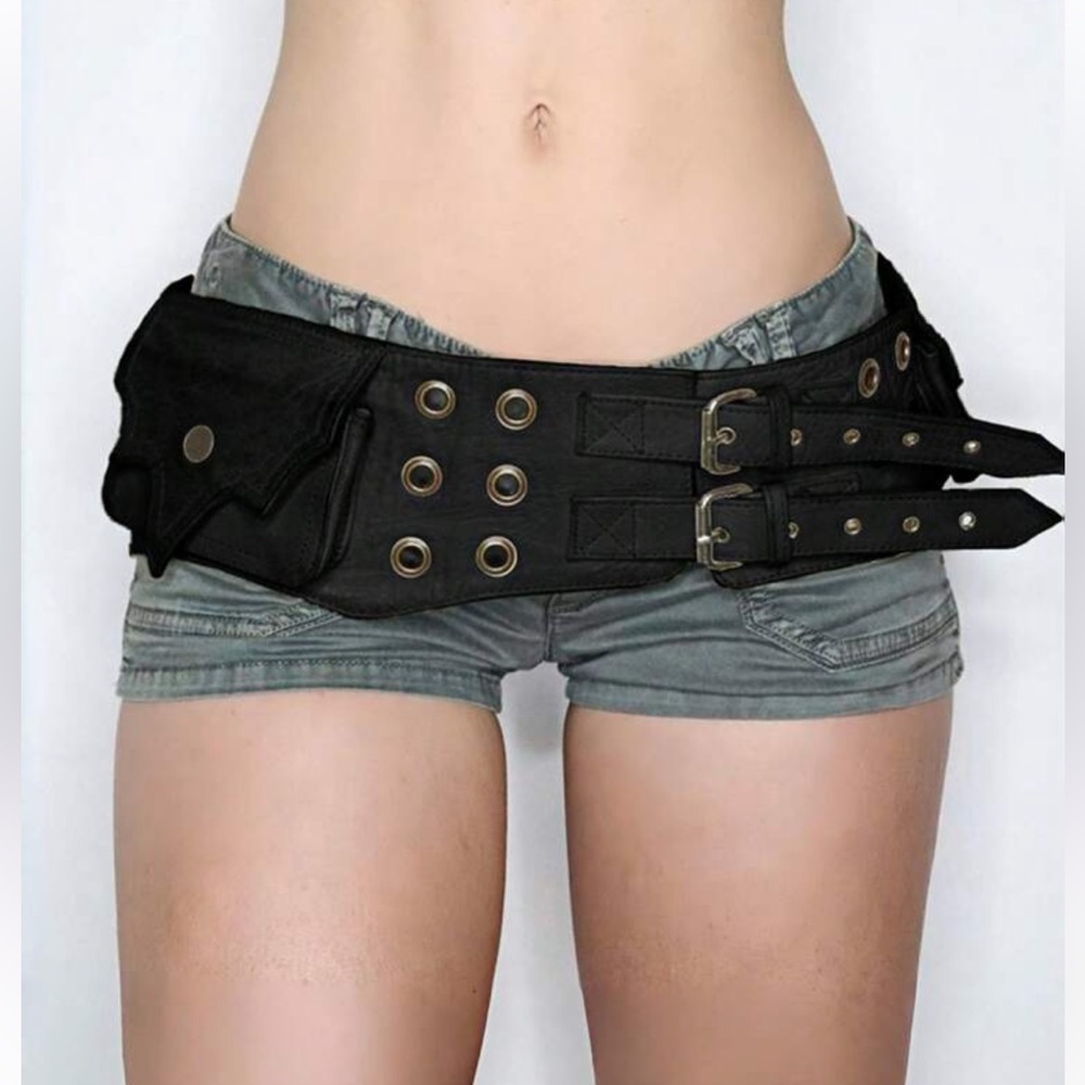 Stylish Black Double-Buckle Belt